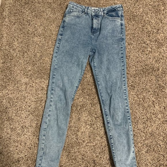Acid Washed Mom Jean - Picture 1 of 3